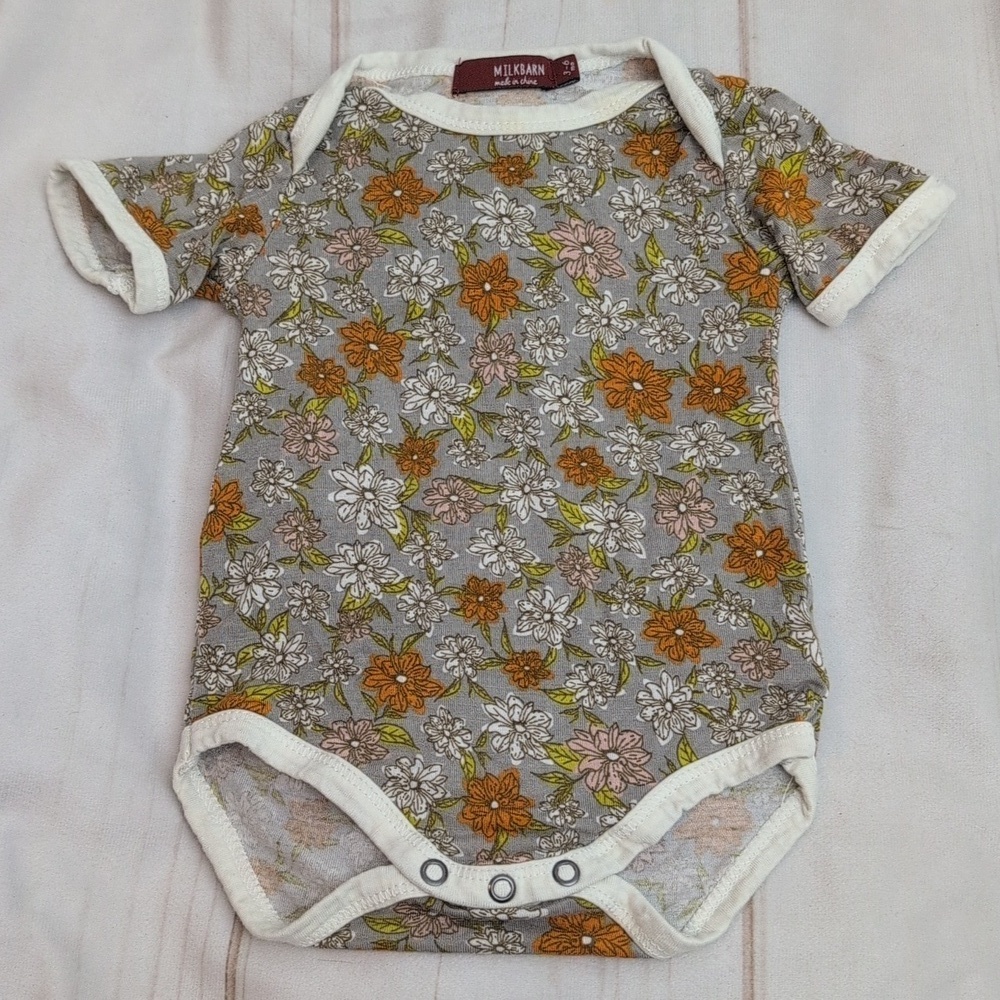 Milkbarn Bamboo Floral Bodysuit Size 3 to 6 Months Beautiful Flowers Orange Pink
